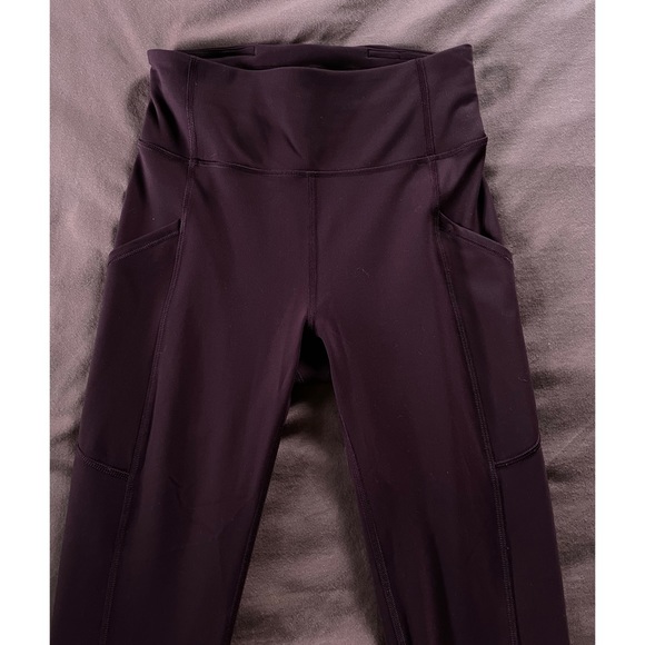 Invigorate high rise tight 25” in Red Merlot - Picture 6 of 10